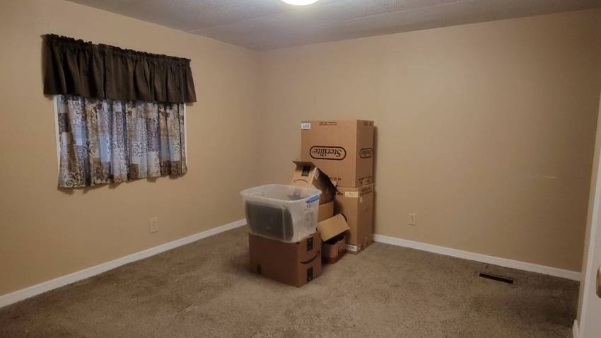 65 Juniper Drive East a Dundee, FL Mobile or Manufactured Home for Sale